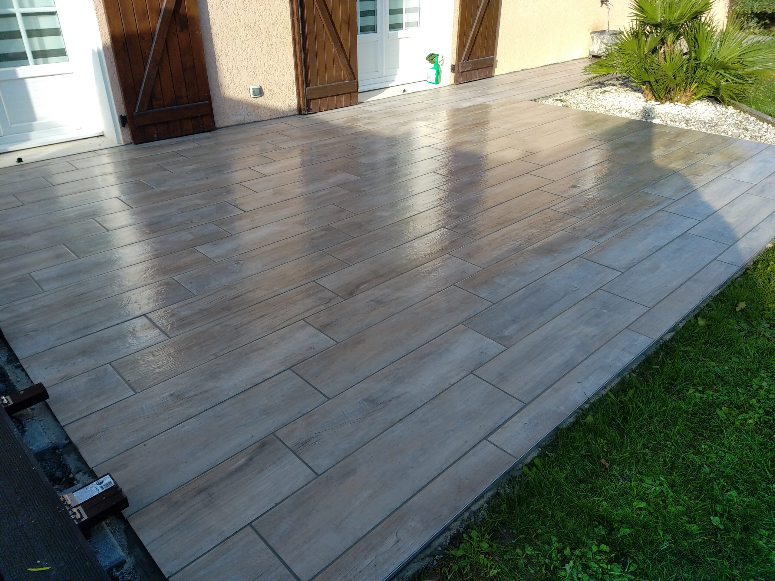 Terrasse imitation parquet